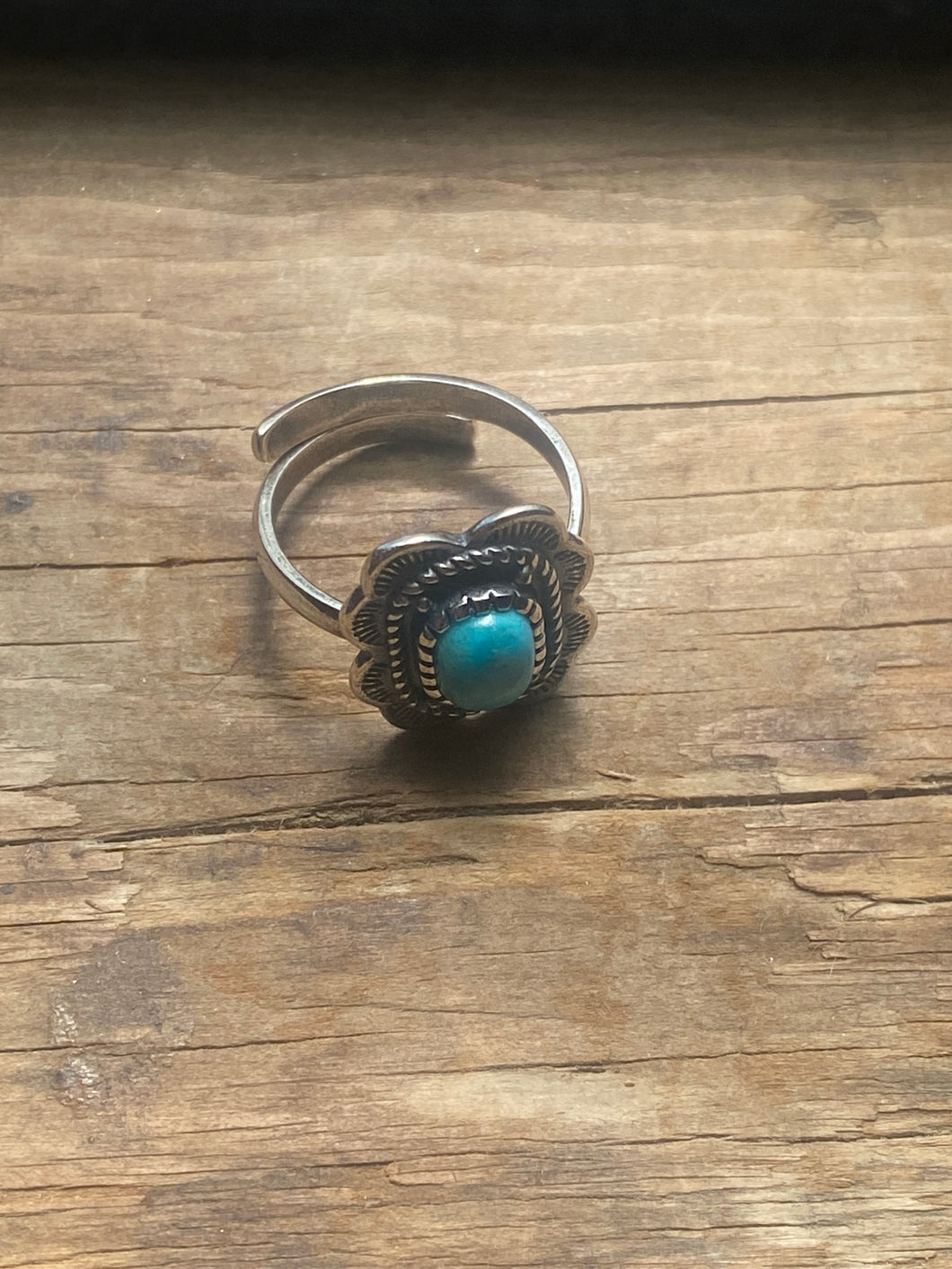 Turquoise solitaire ring